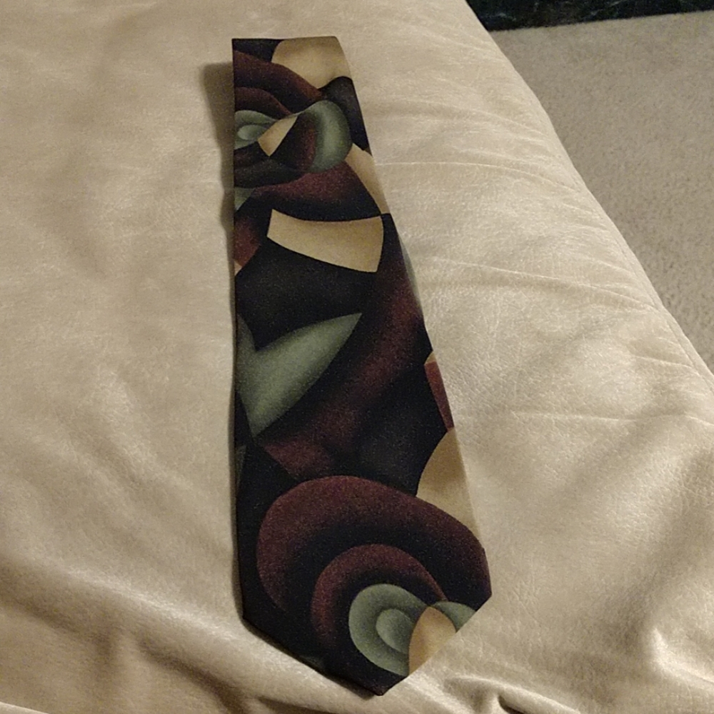 Men's tie
